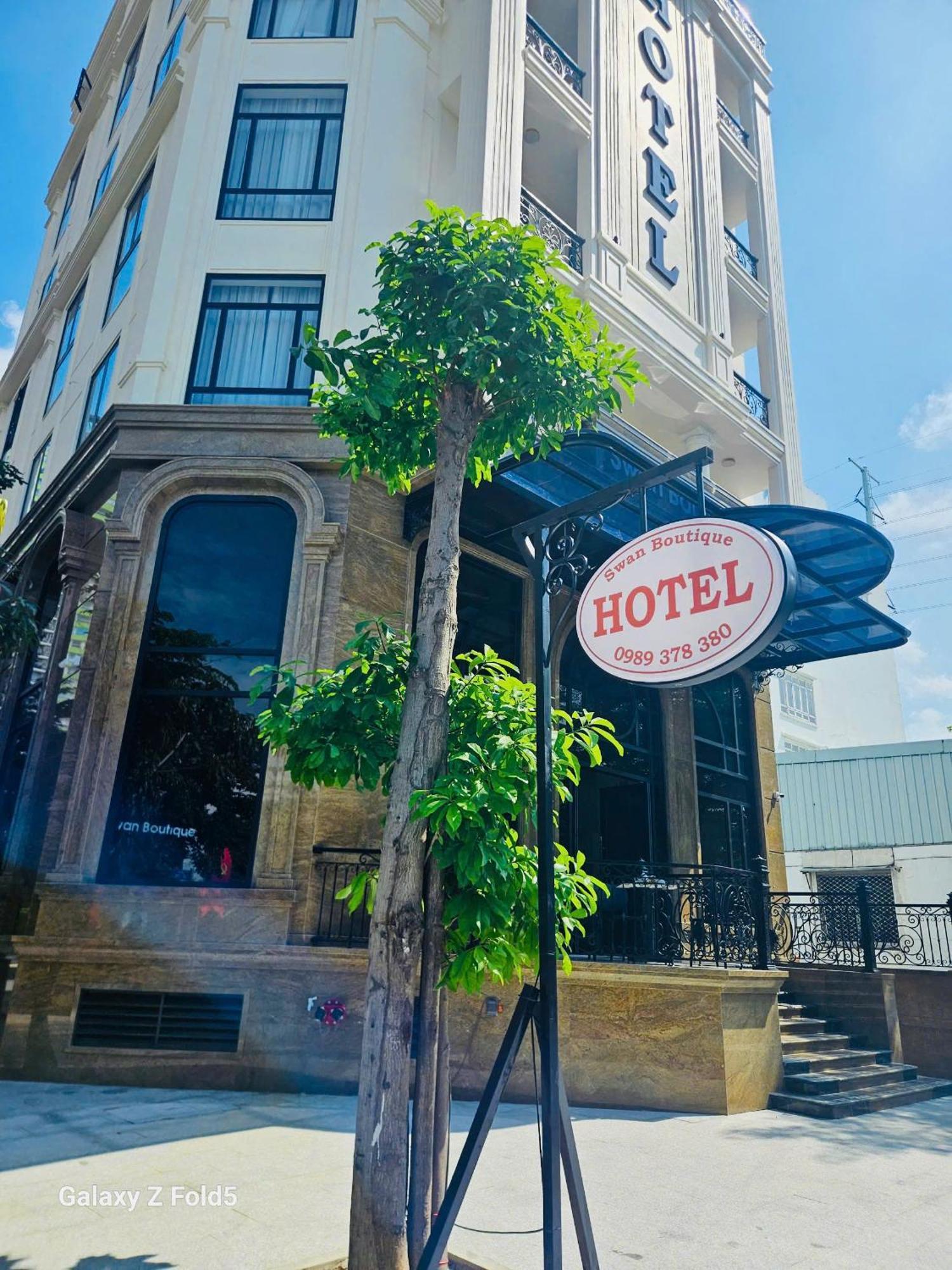 Swan Boutique Hotel 3*